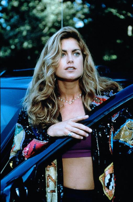 Кадры из Красавица и бандит (1994)