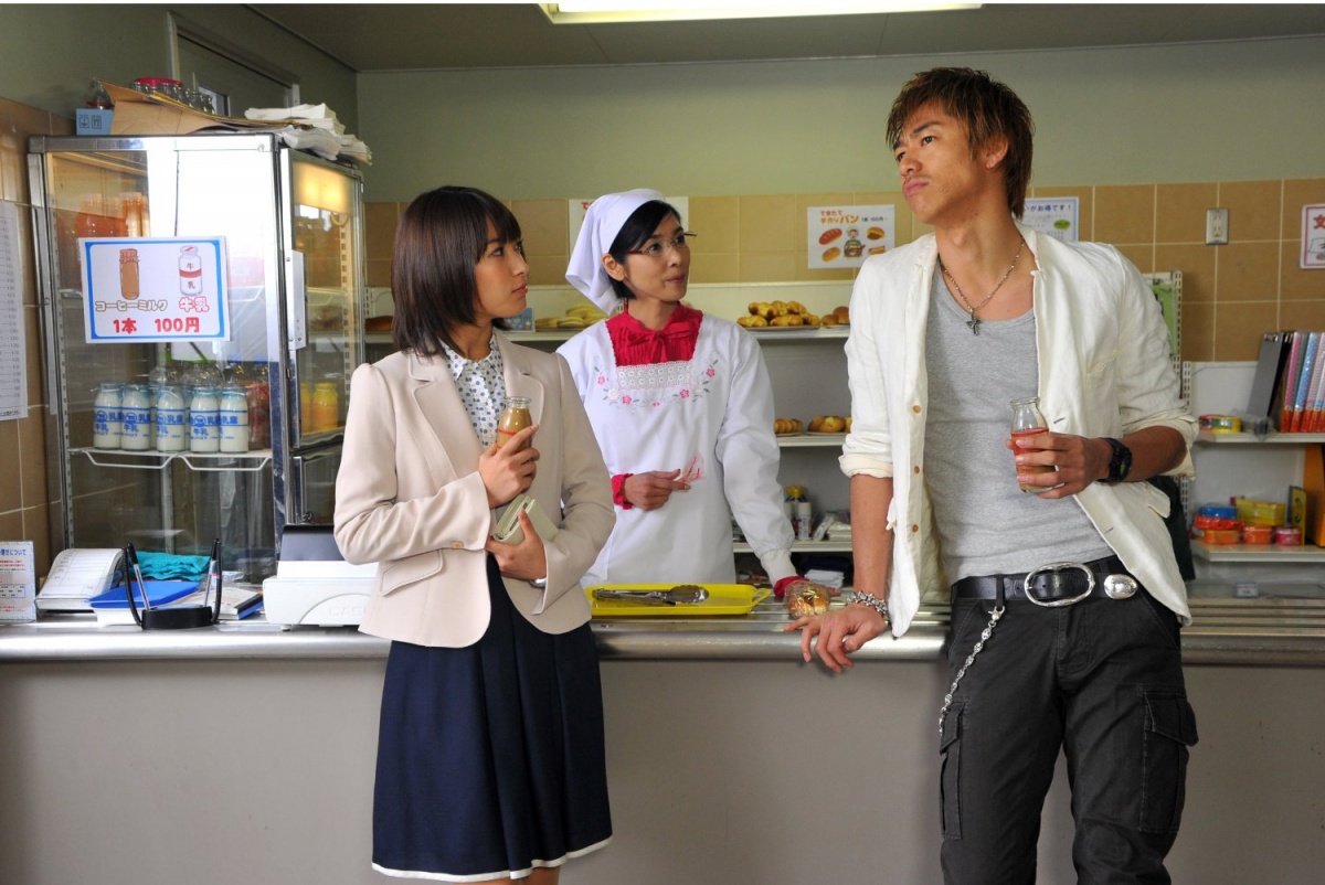 Кадры из Крутой учитель Онидзука (2012)