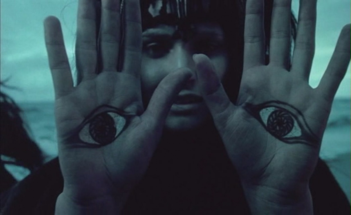 На серебряной планете (1988)