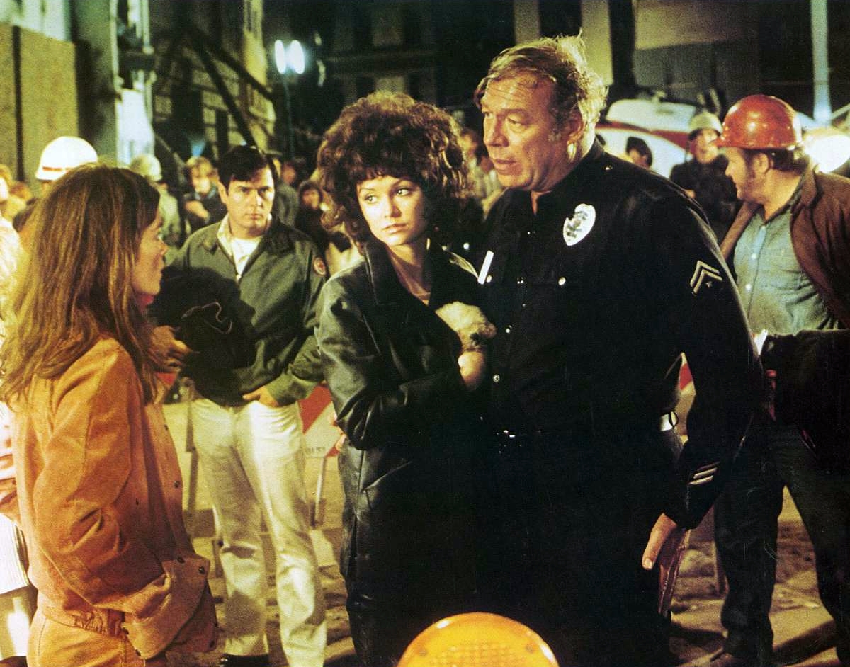 Землетрясение (1974)