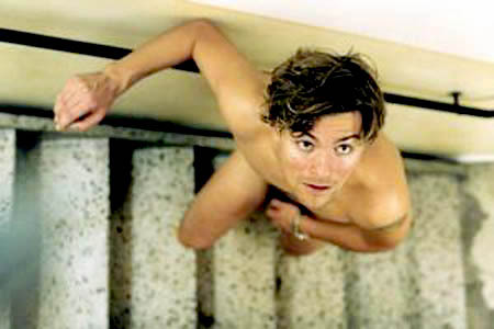 Снова голый (2000)