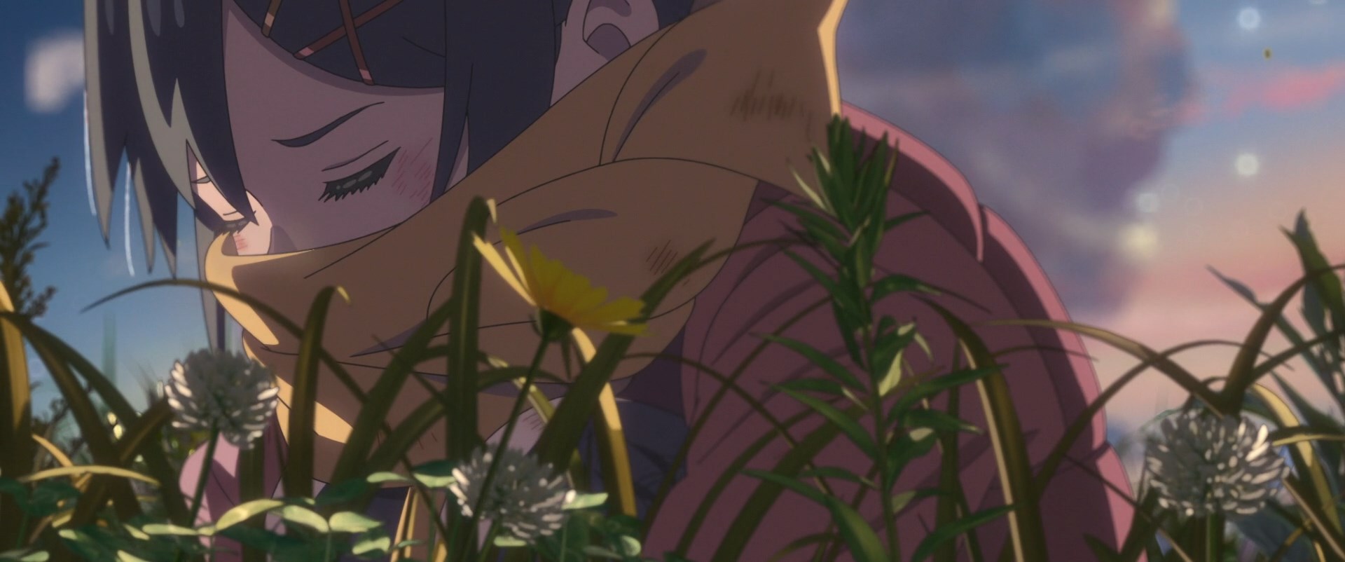 Кадры из Судзумэ, закрывающая двери (2022)