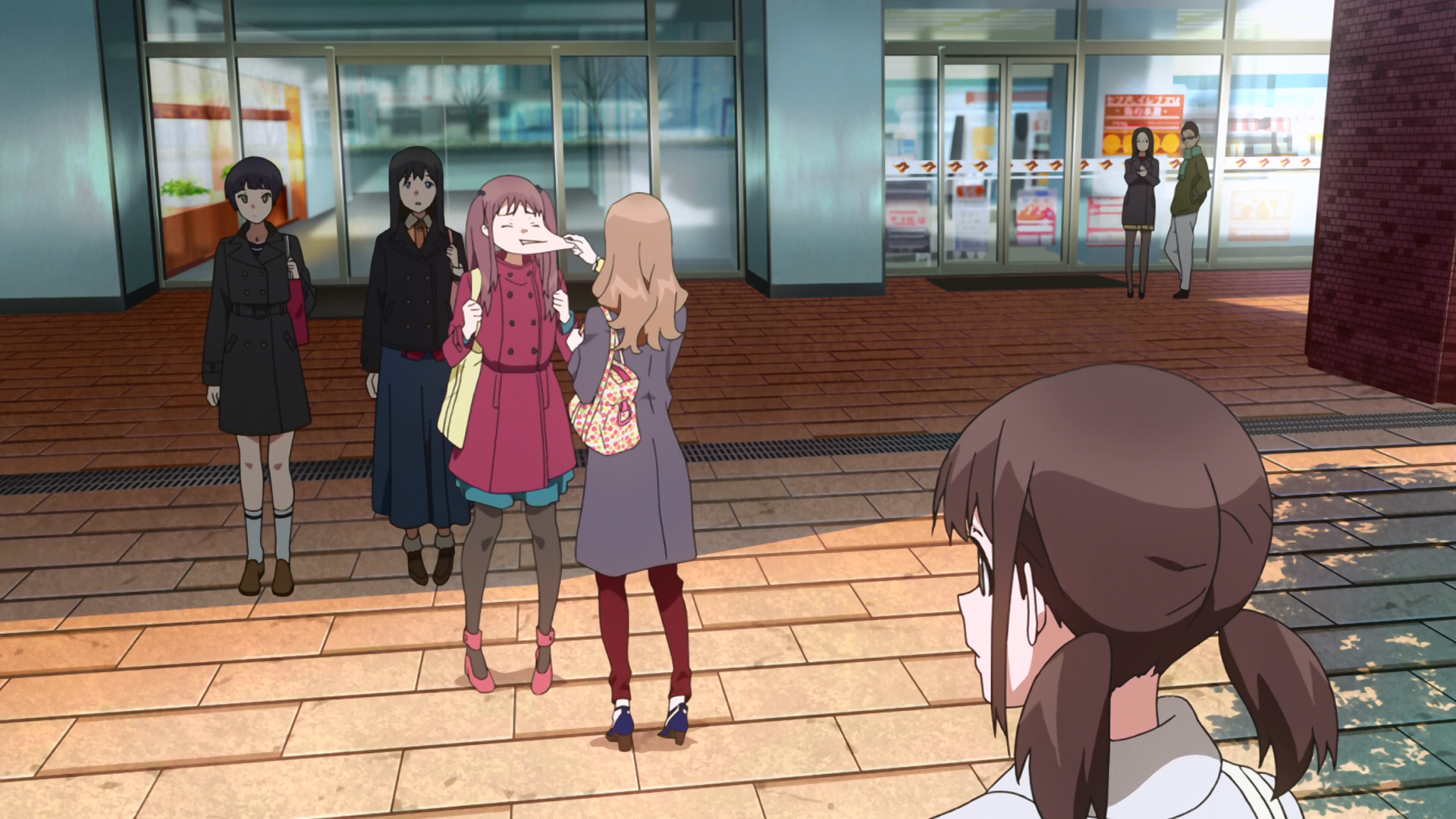 Кадры из Просыпайтесь, девочки! Тень юности (2015)